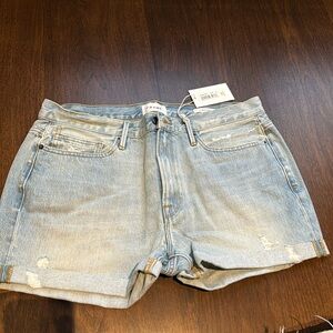 Frame Jean shorts